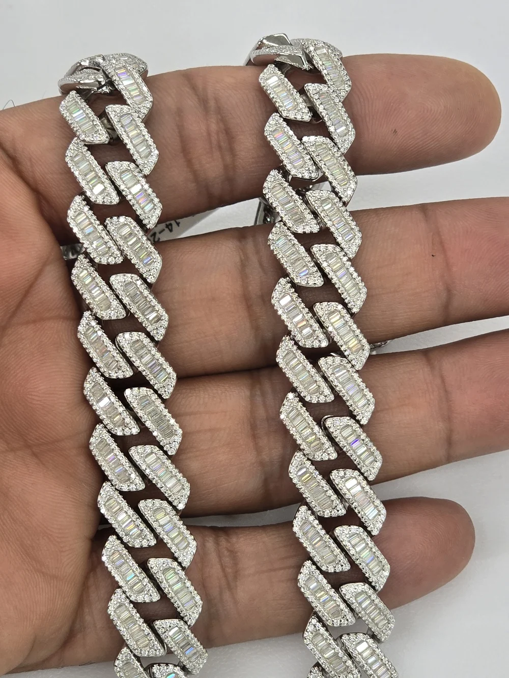 925 Sterlings Silver Moissanite Diamond Cuban Chain 14mm 24 Inches